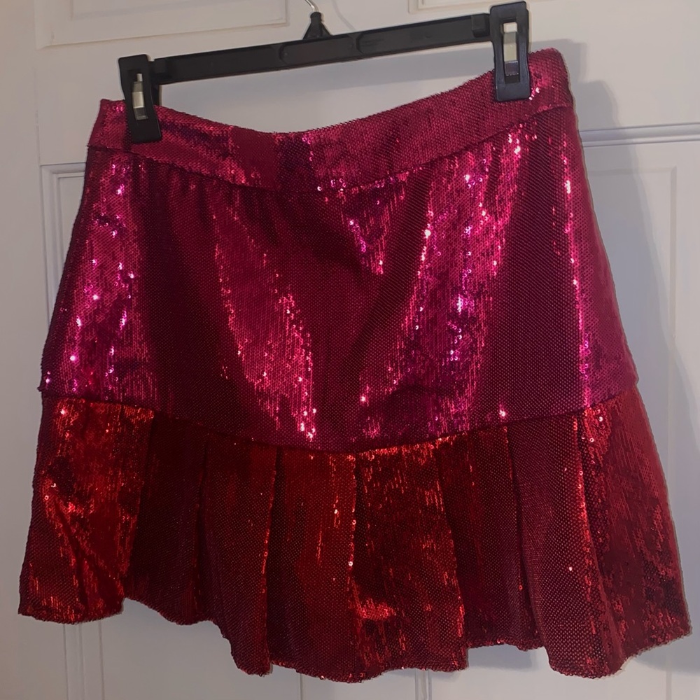 women’s queen of sparkles red & pink sequin flounce skirt — size M 🪩💕